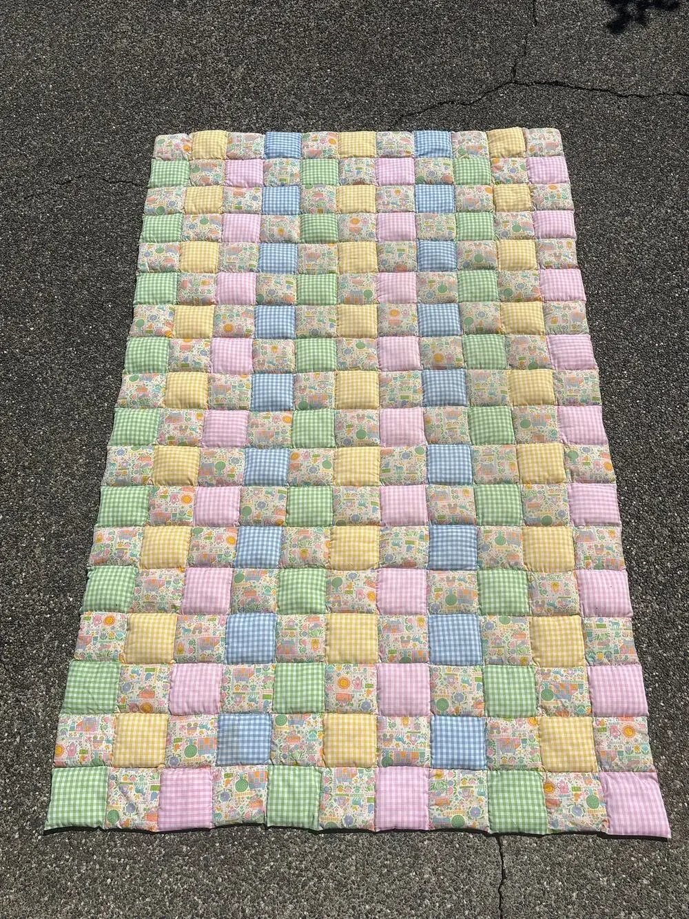 Vintage Handmade 55”x85” Puff Square patchwork quilt blanket large throw checker
